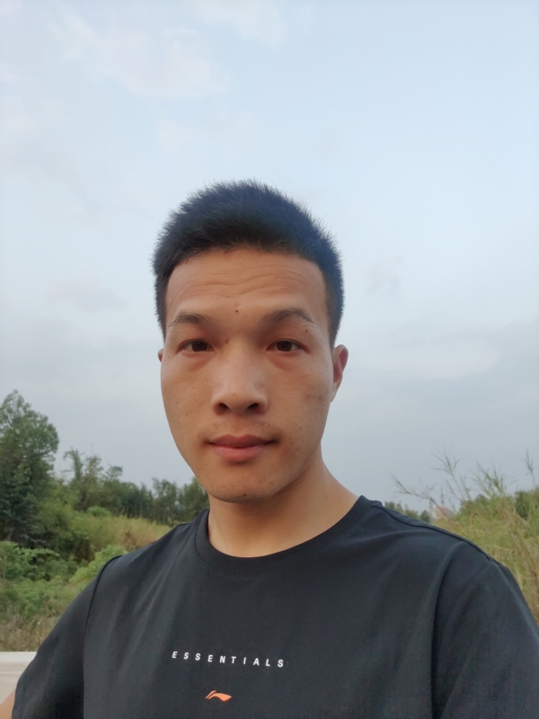 大龙的第一张照片--贵港残疾人相亲网